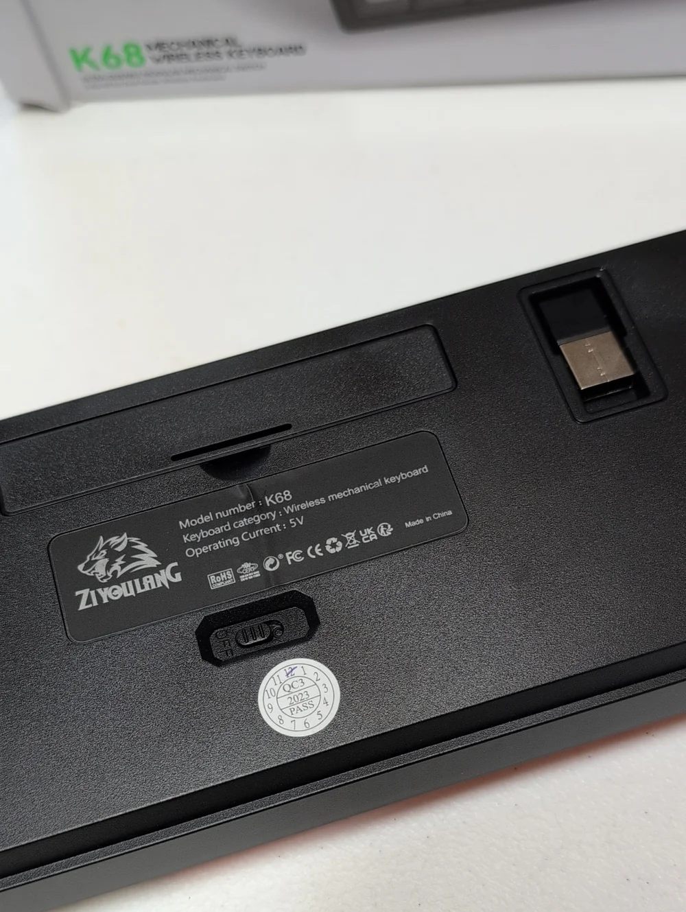 K68 Wireless Double Model Keyboard - ZIYOU LANG Manual Included.  (95)